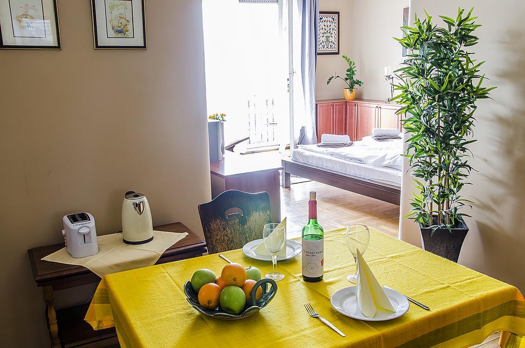 בודפשט Danube Pest-Side Apartment מראה חיצוני תמונה