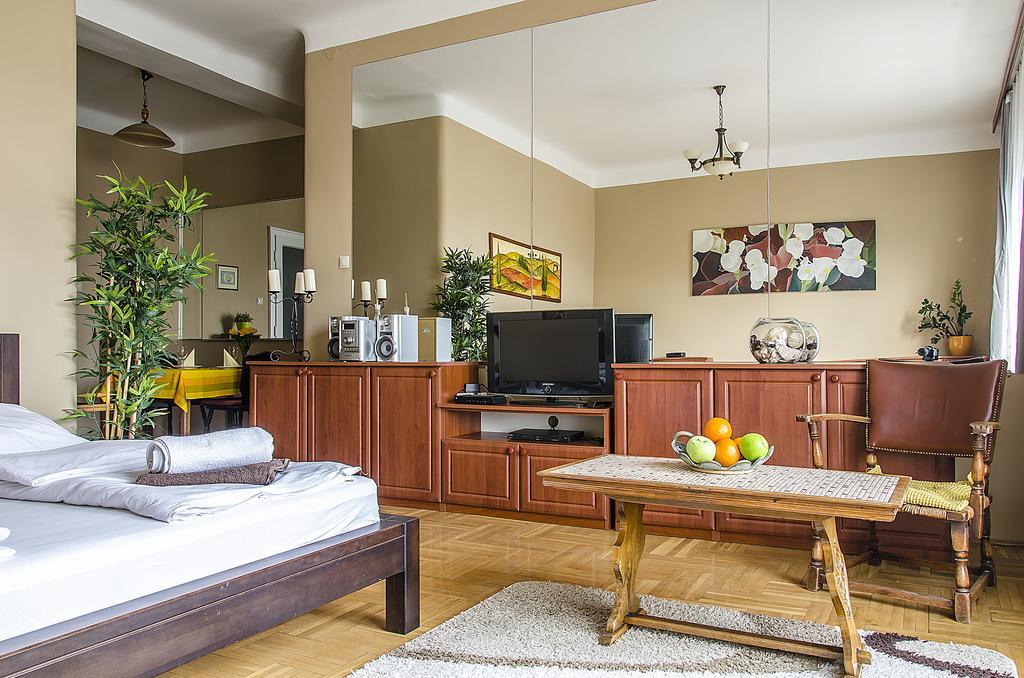 בודפשט Danube Pest-Side Apartment מראה חיצוני תמונה
